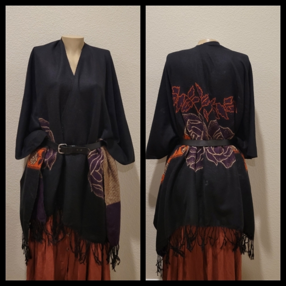 Elegant Black and Purple Shawl Fringe Poncho OS